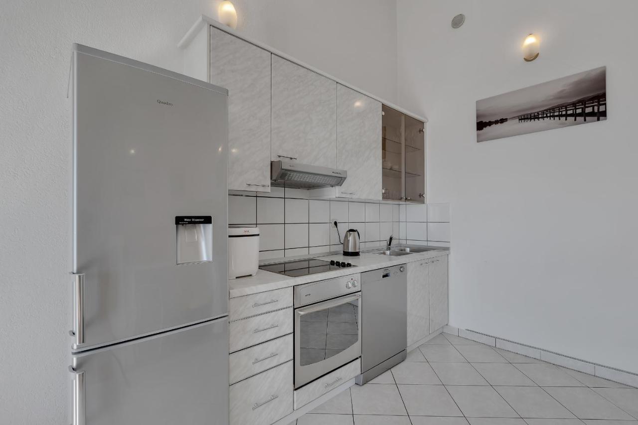 Apartman Sara Башка-Вода Экстерьер фото