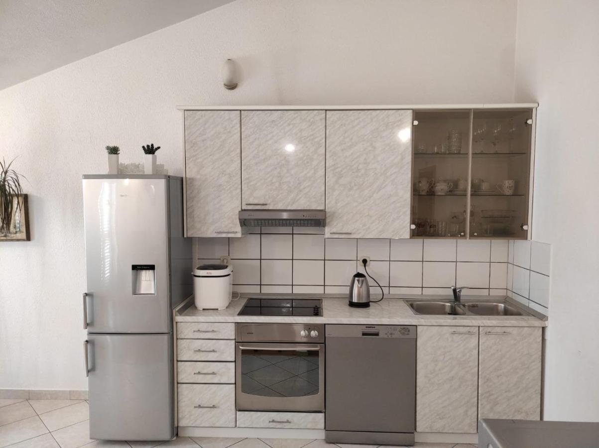 Apartman Sara Башка-Вода Экстерьер фото